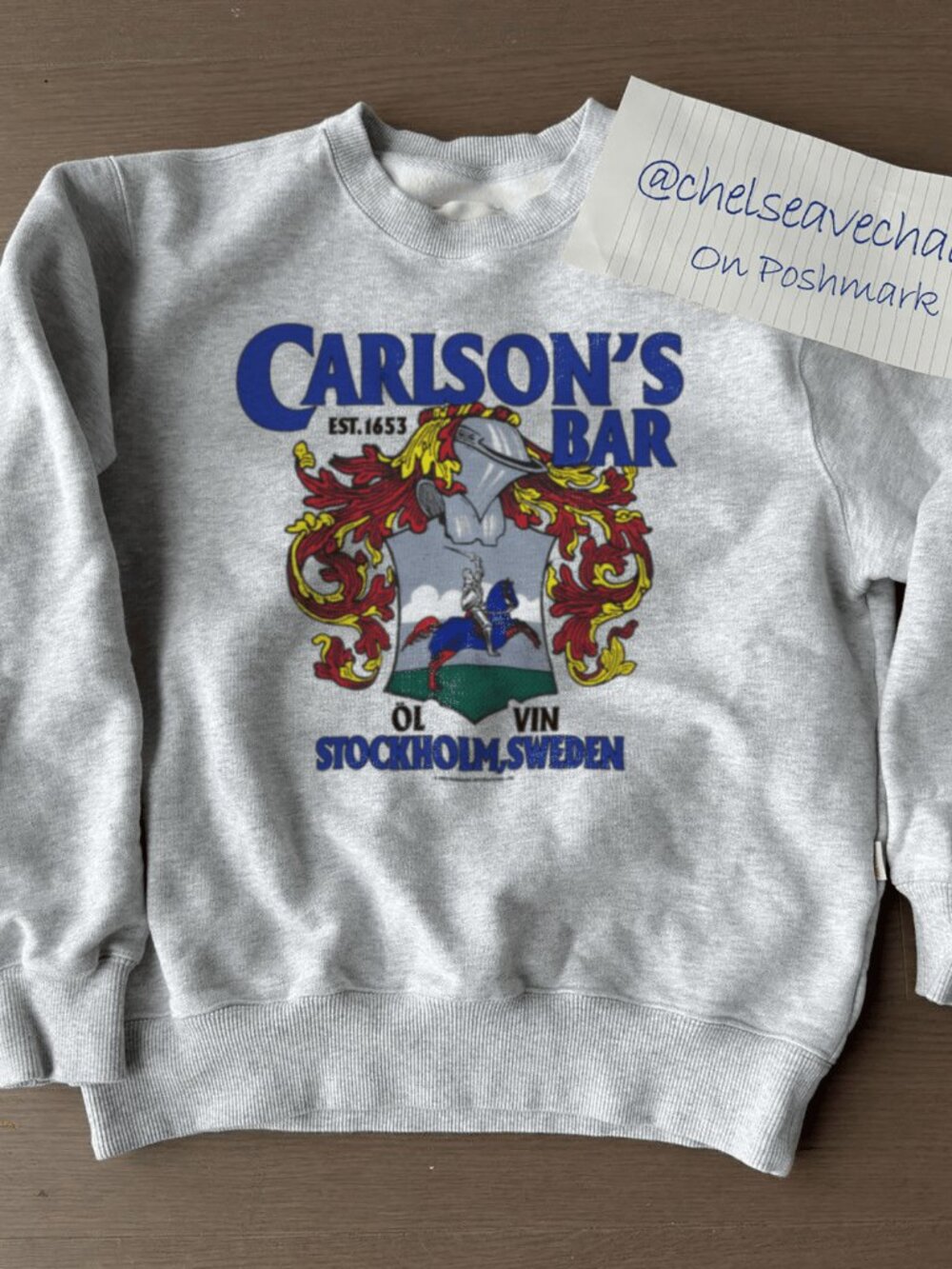 Vintage 90s Carlsons Bar Stockholm Sweden Sweatshirt Pullover Big Logo Shirt Tee